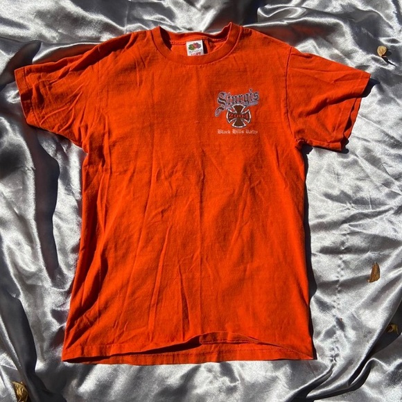 t-shirt - Picture 2 of 2